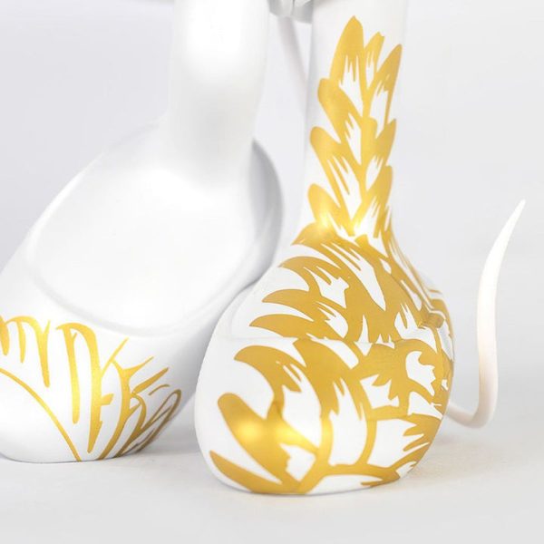 130d5a7a-a593-4851-8a9a-e1a751d302e0_720x-7