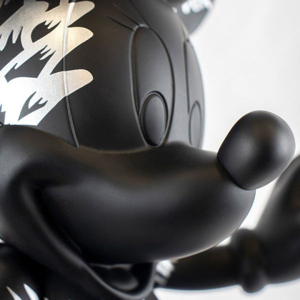 95eeb57a-88cf-4c96-aa48-a35c1a045e9e_720x-7