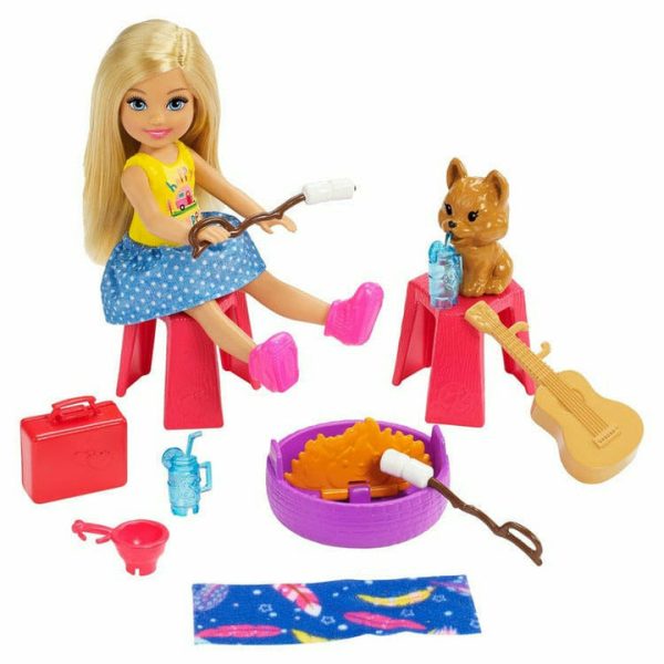 barbie-barbie-barbie-club-chelsea-camper-29426712379479_720x-4