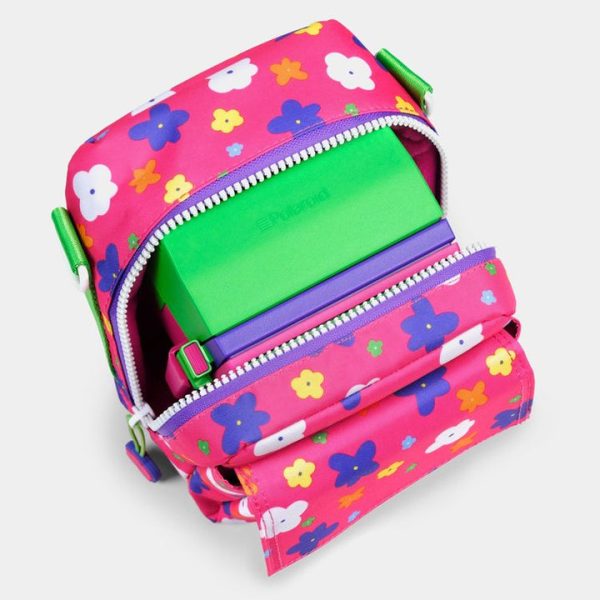 barbie-world-of-barbie-throwback-barbie-600-instant-camera-bag-1146600193_720x-5