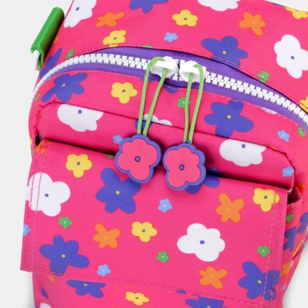 barbie-world-of-barbie-throwback-barbie-600-instant-camera-bag-1146600196_720x-5