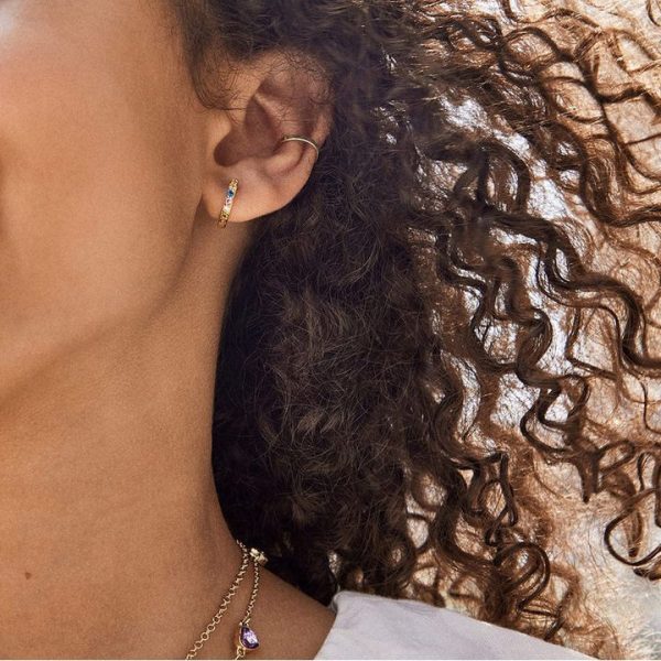 bauble-bar-trend-accessories-tori-18k-gold-kids-hoop-earrings-gold-pave-32465136779351_720x-2