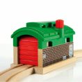 brio-vehicles-train-garage-13775767994455_720x-1