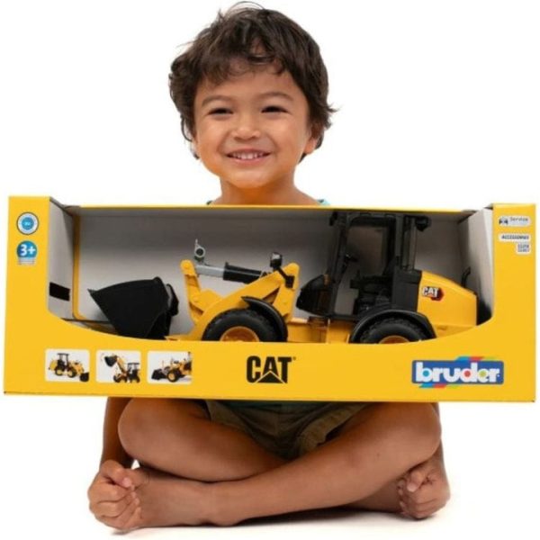 bruder-vehicles-cat-wheel-loader-1140905909_720x-4