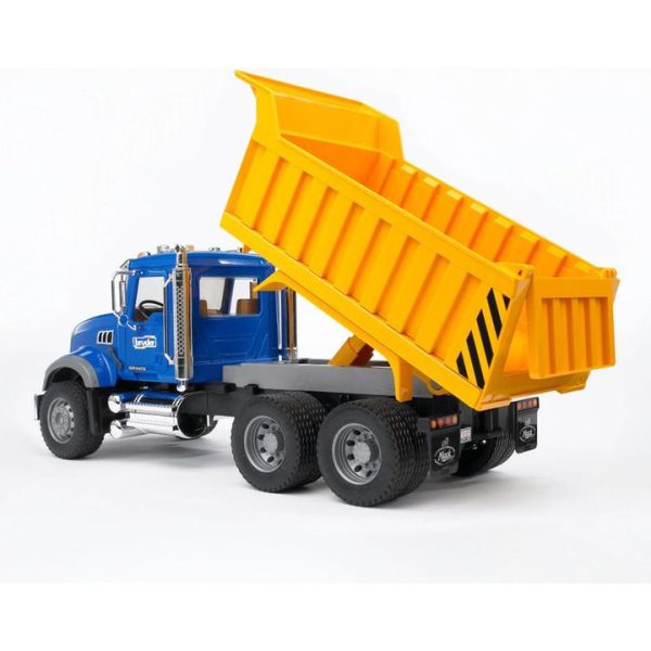 bruder-vehicles-mack-granite-dump-truck-1146600204_720x-4