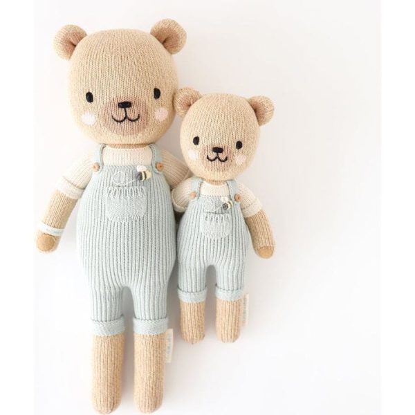 cuddle-and-kind-plush-little-13-charlie-the-honey-bear-hand-knit-doll-32309814034519_720x-2