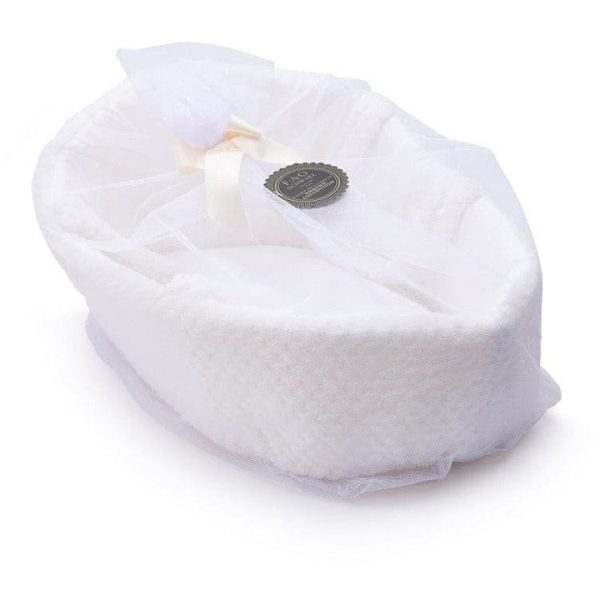 fao-schwarz-my-fao-doll-my-fao-doll-white-carrier-32558533607511_720x