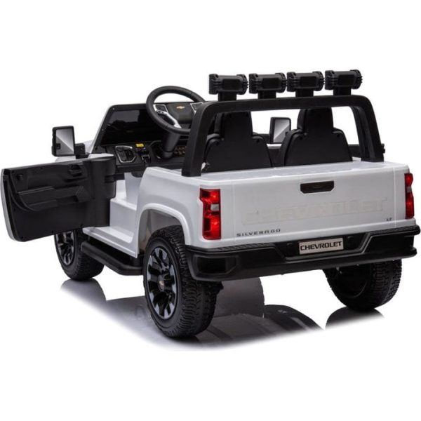 freddo-outdoor-24v-4x4-chevrolet-silverado-2-seater-ride-on-truck-for-kids-white-31443897024599_720x-4
