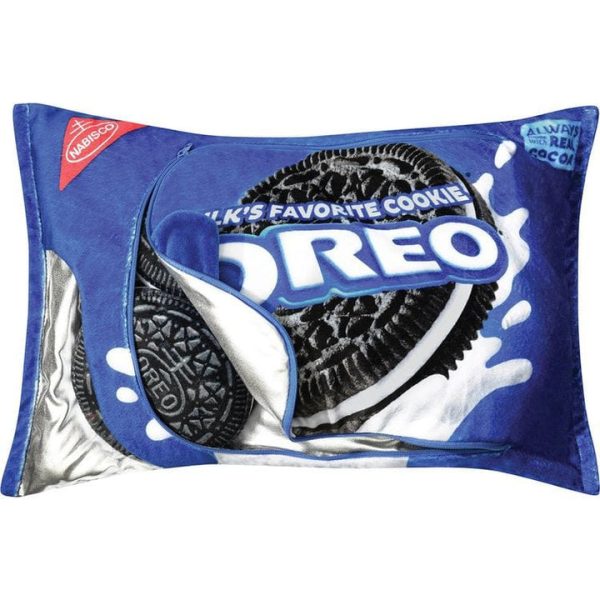 iscream-fao-schweetz-oreo-cookies-pillow-plush-set-1125825216_720x-1