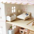 le-toy-van-dolls-complete-dolls-house-furniture-set-31480134664279_720x-2