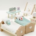 le-toy-van-dolls-wooden-dolls-house-24-piece-child-s-bedroom-furniture-set-32562613715031_720x-6