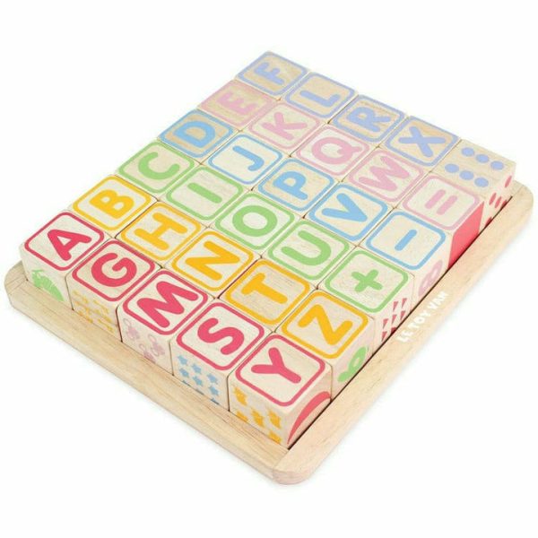 le-toy-van-infants-abc-wooden-blocks-14623726895191_720x-1