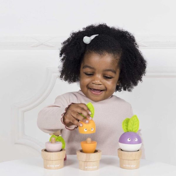 le-toy-van-infants-stacking-wooden-veggies-9-pieces-1153095589_720x-1