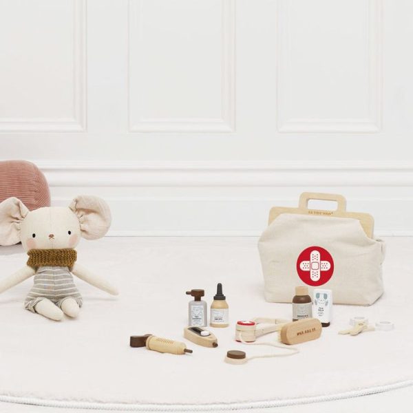 le-toy-van-preschool-10-piece-animal-vet-pretend-play-set-1153095530_720x-3