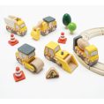 le-toy-van-preschool-7-piece-wood-construction-toy-cars-trucks-diggers-set-32562638913623_720x-10
