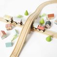 le-toy-van-preschool-figure-8-wooden-train-set-40-pieces-31480133812311_720x-2