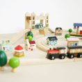 le-toy-van-preschool-london-wood-train-set-120-pieces-31740468822103_720x-2