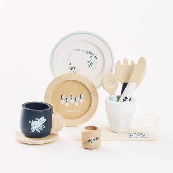 le-toy-van-preschool-wooden-cutlery-pretend-play-dining-set-1153095564_720x-3