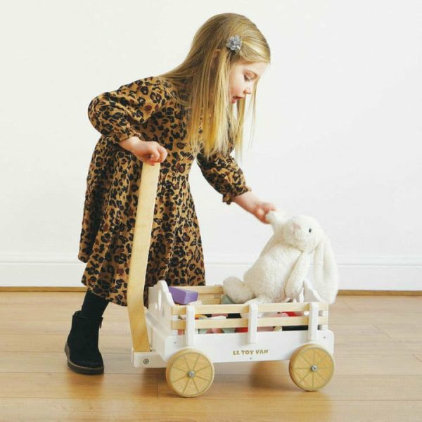 le-toy-van-room-decor-pull-along-wagon-28284465938519_720x-4