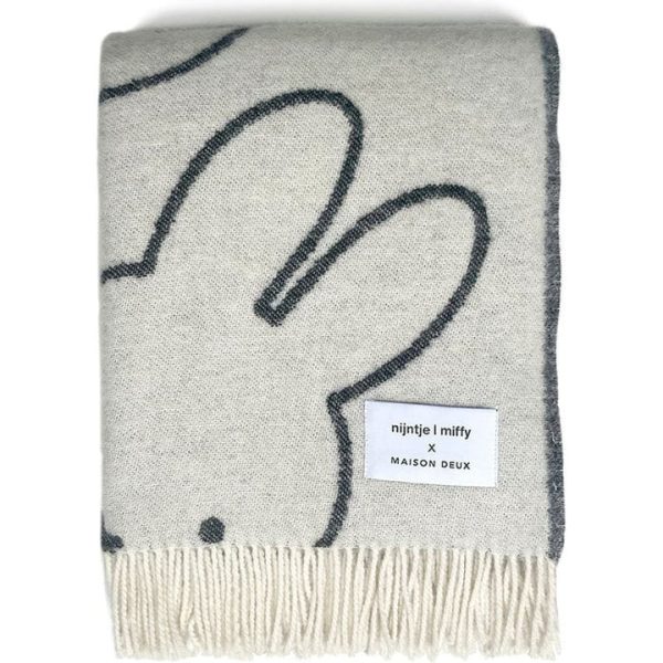 maison-deux-room-decor-miffy-blanket-white-black-31899810103383_720x