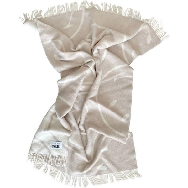 maison-deux-room-decor-smiley-blanket-white-grey-31899820097623_720x