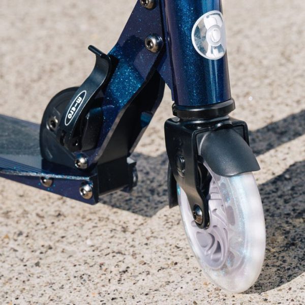 micro-kickboard-outdoor-micro-sprite-led-pearl-scooter-pearl-blue-purple-32481350189143_720x