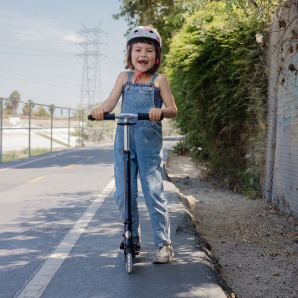 micro-kickboard-outdoor-micro-sprite-led-pearl-scooter-pearl-blue-purple-32481350221911_720x-3