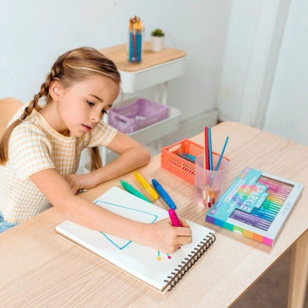 ooly-creativity-rainbow-sparkle-metallic-watercolor-gel-crayons-set-of-12-32126647238743_720x