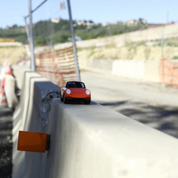 playforever-vehicles-luft-car-toy-biba-orange-29451237720151_720x-3