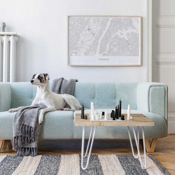 skyline-chess-games-new-york-versus-los-angeles-acrylic-chess-set-with-black-and-white-wood-hatch-board-31783557791831_720x