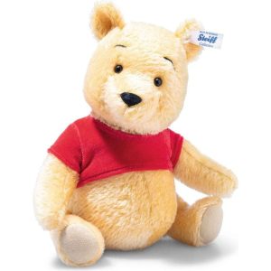 Disney Classic Winnie the Pooh - Open Edition Collectible