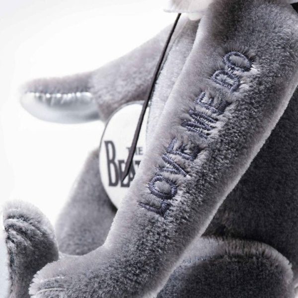 steiff-north-america-inc-plush-preorder-steiff-rocks-the-beatles-love-me-do-limited-edition-teddy-bear-30711239213143_720x-3