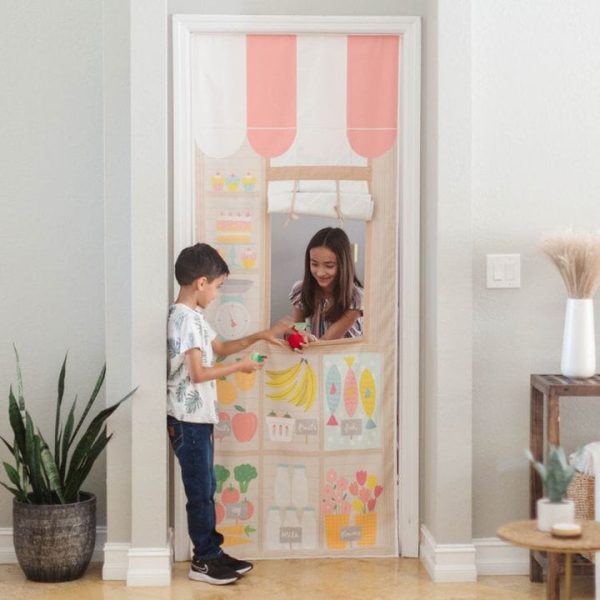 swingly-preschool-farmer-s-market-bakery-doorway-storefront-32302807089239_720x-3