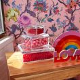 tara-wilson-designs-room-decor-shelf-decor-love-sign-mirrored-red-pink-30840393138263_720x