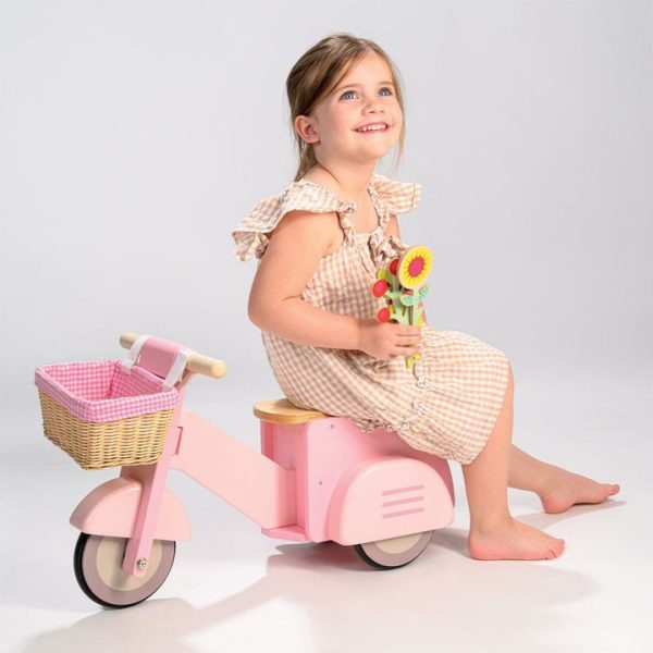tender-leaf-toys-preschool-pink-scooter-with-basket-1130106623_720x-7