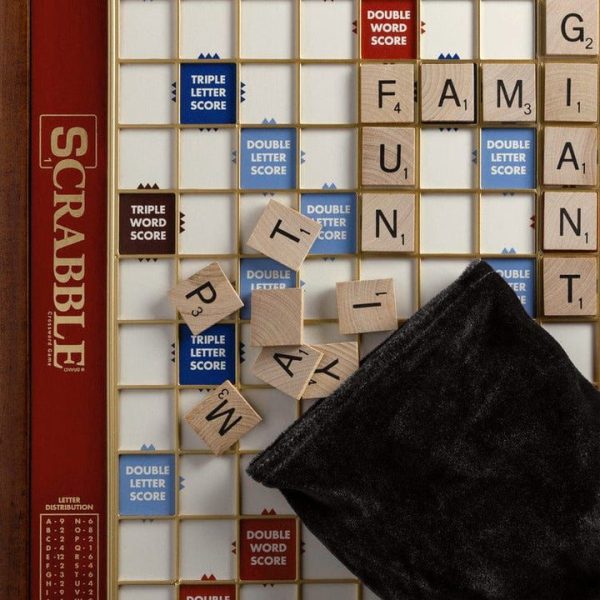 ws-game-company-games-scrabble-giant-deluxe-edition-30418339496023_720x-1